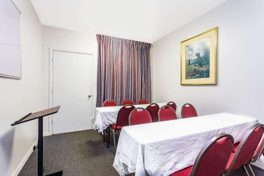 Howard Johnson By Wyndham Lake City Fasilitas foto